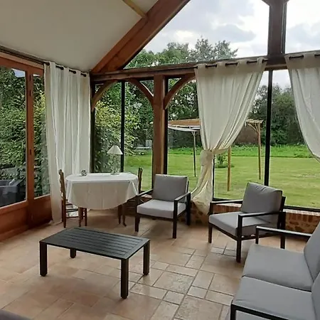 La Maison D'amis Du Moulin Guest house *
